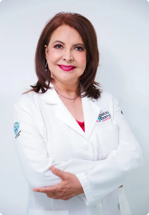 Q.F.B. María Delia Barraza Sámano — Fundadora y Directora General